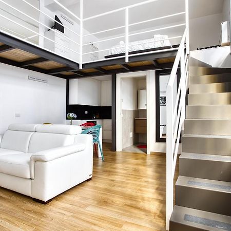 Joivy Charismatic 1-Bed Flat With Parking Daire Milano Dış mekan fotoğraf