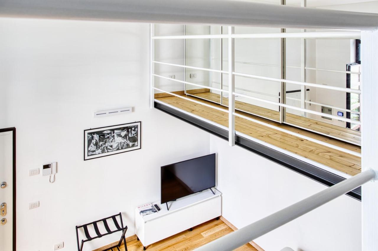 Joivy Charismatic 1-Bed Flat With Parking Daire Milano Dış mekan fotoğraf